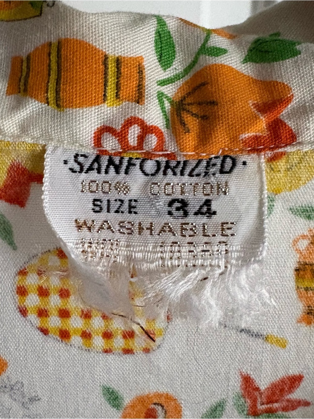 Vintage Sleeveless Button-Front Summer Top - Picture 3 of 4